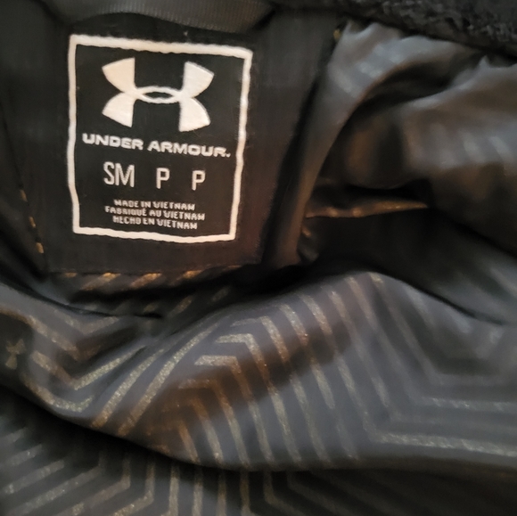 Under Armour Jacket - Picture 4 of 4